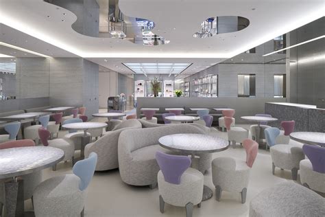 dior cafe tokyo.